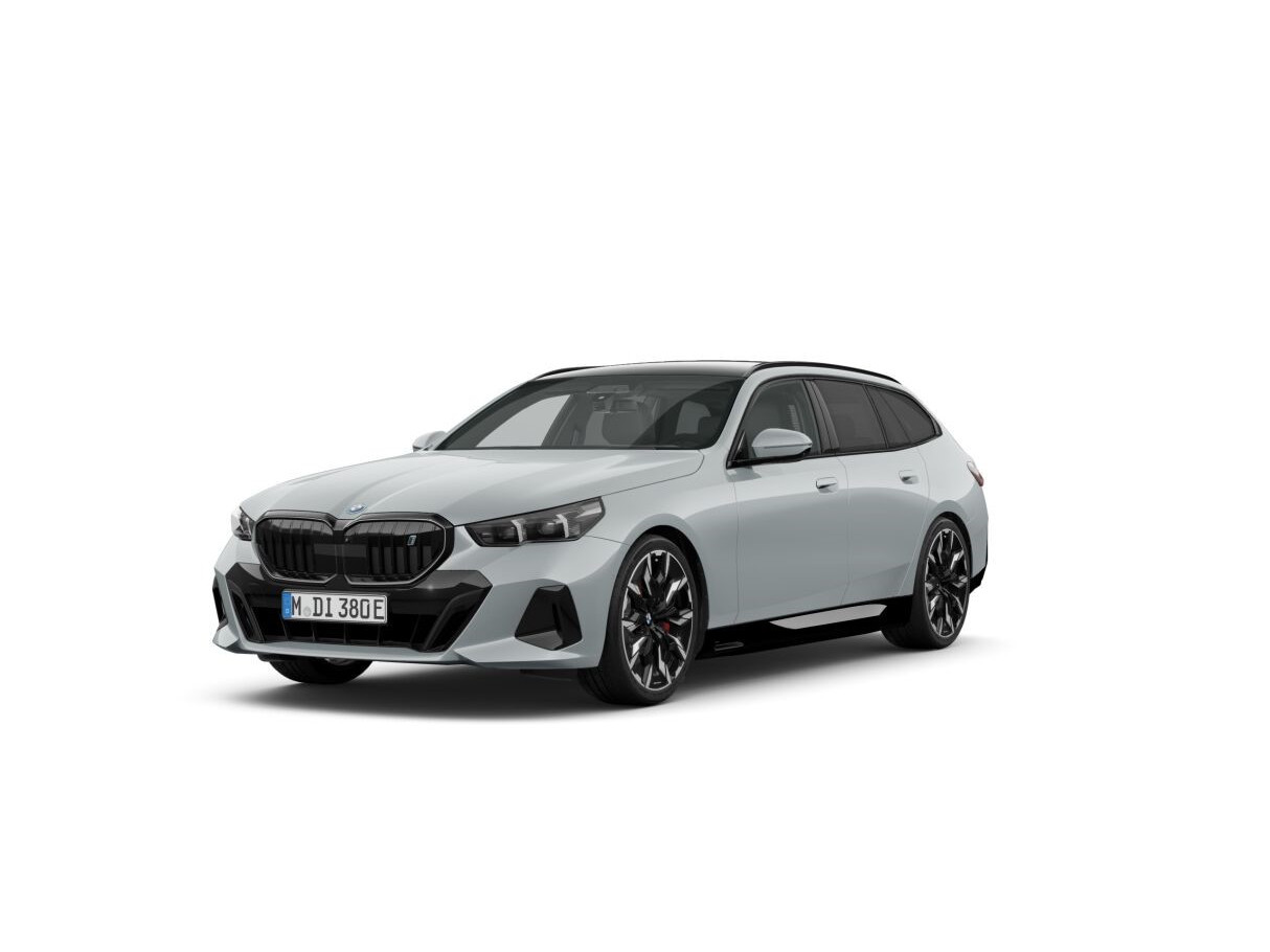 BMW - i5 Touring