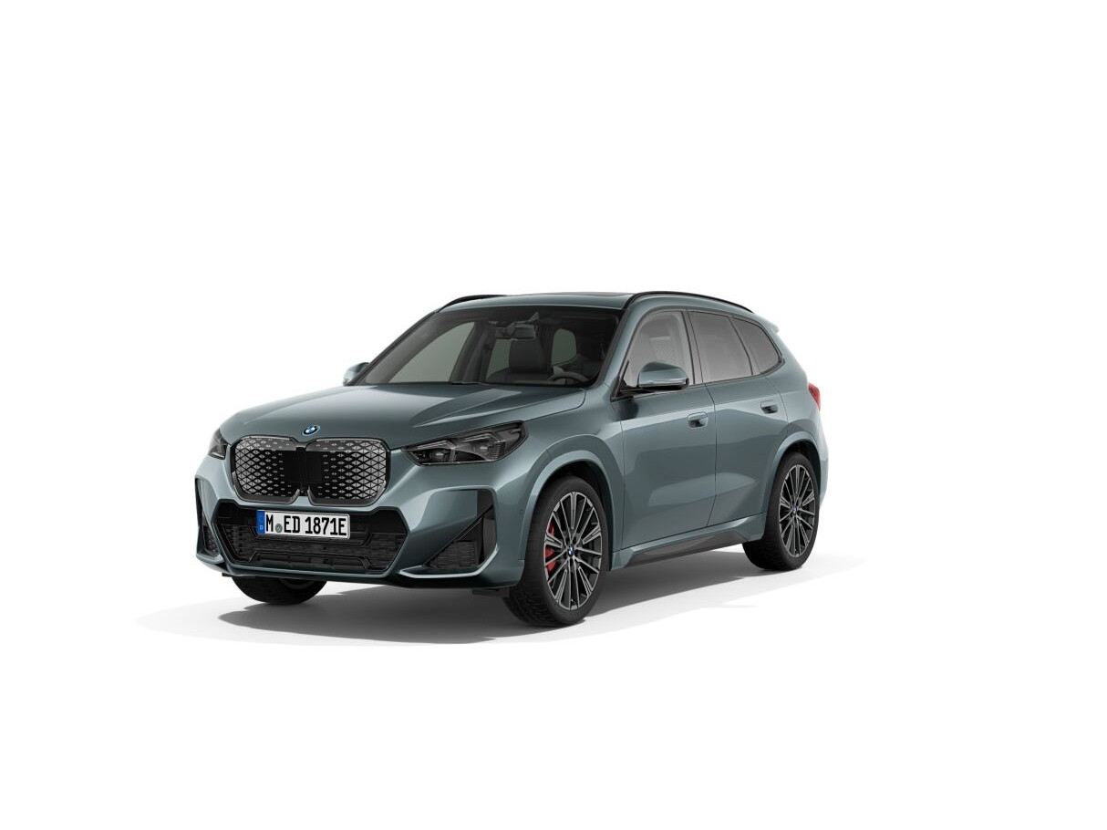 BMW - iX1 xDrive30 M Sport Pro | Innovation Pack | Comfort Pack | Trav