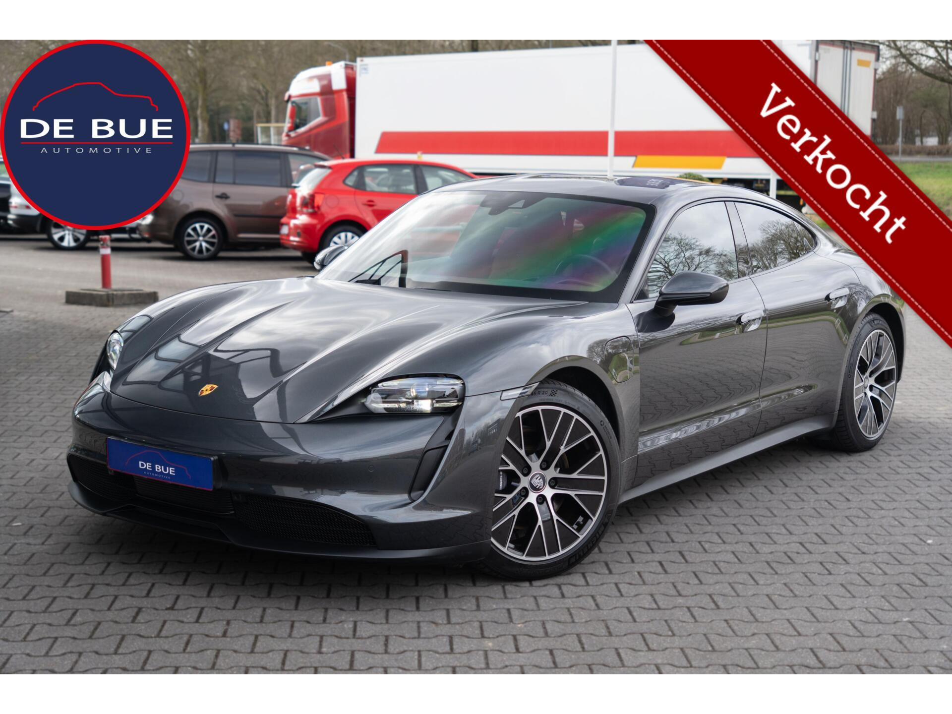 Porsche - Taycan