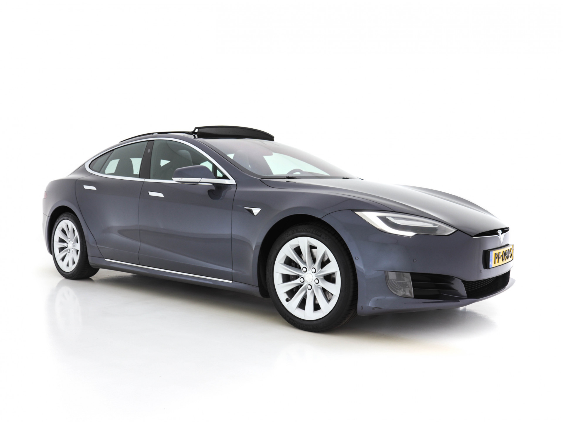 Tesla - Model S