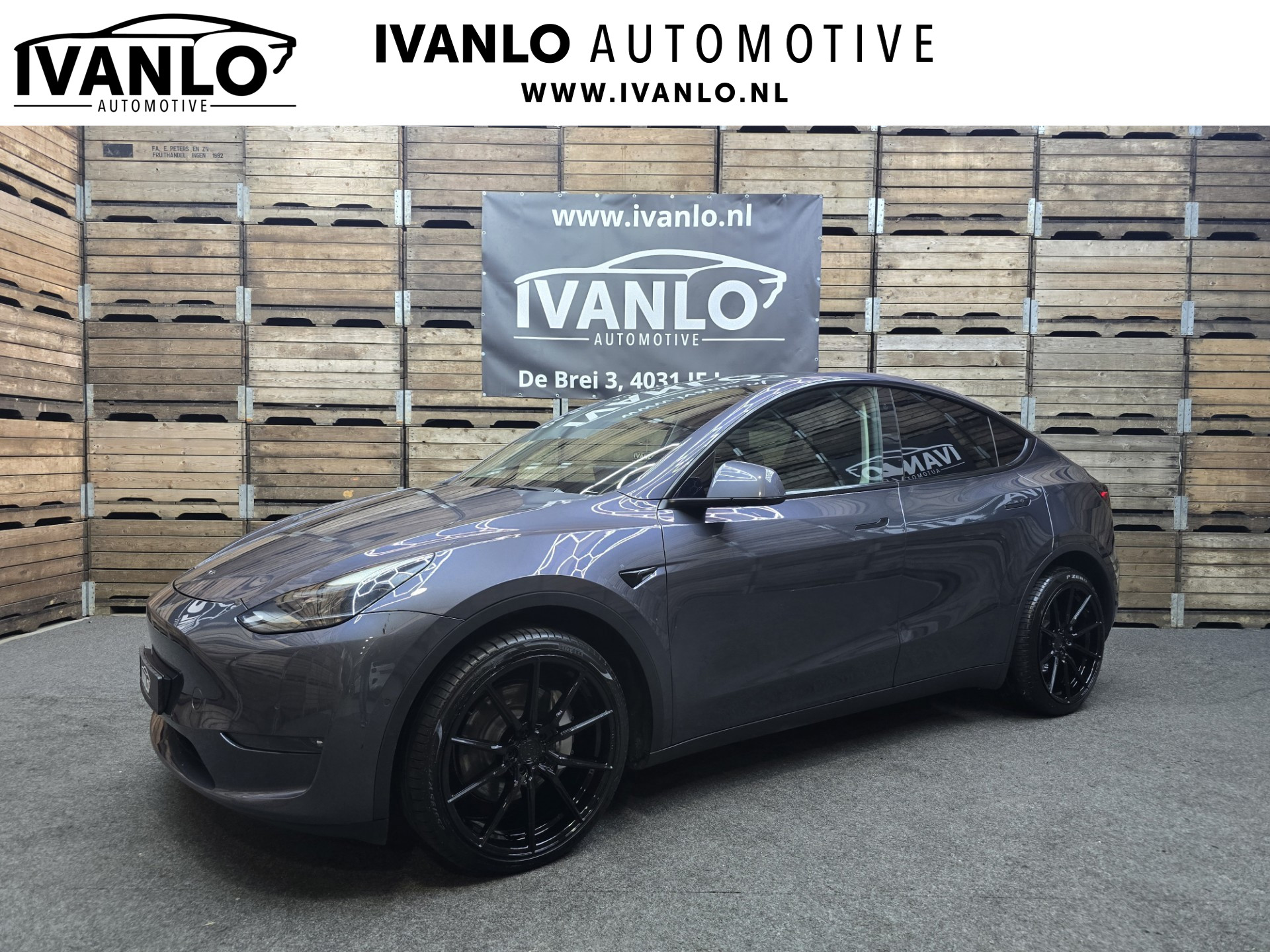 Tesla - Model Y