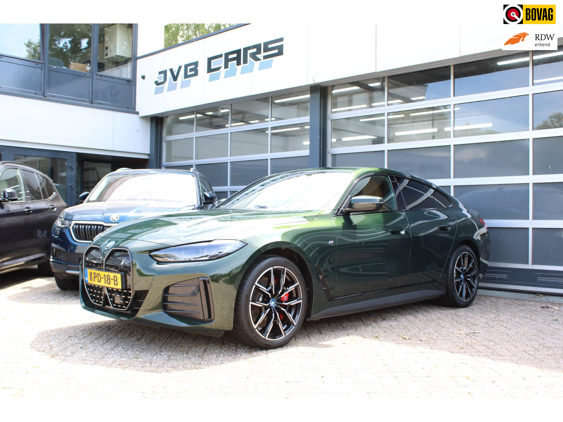 BMW - i4 EDrive35 High Executive 70 kWh — foto 1