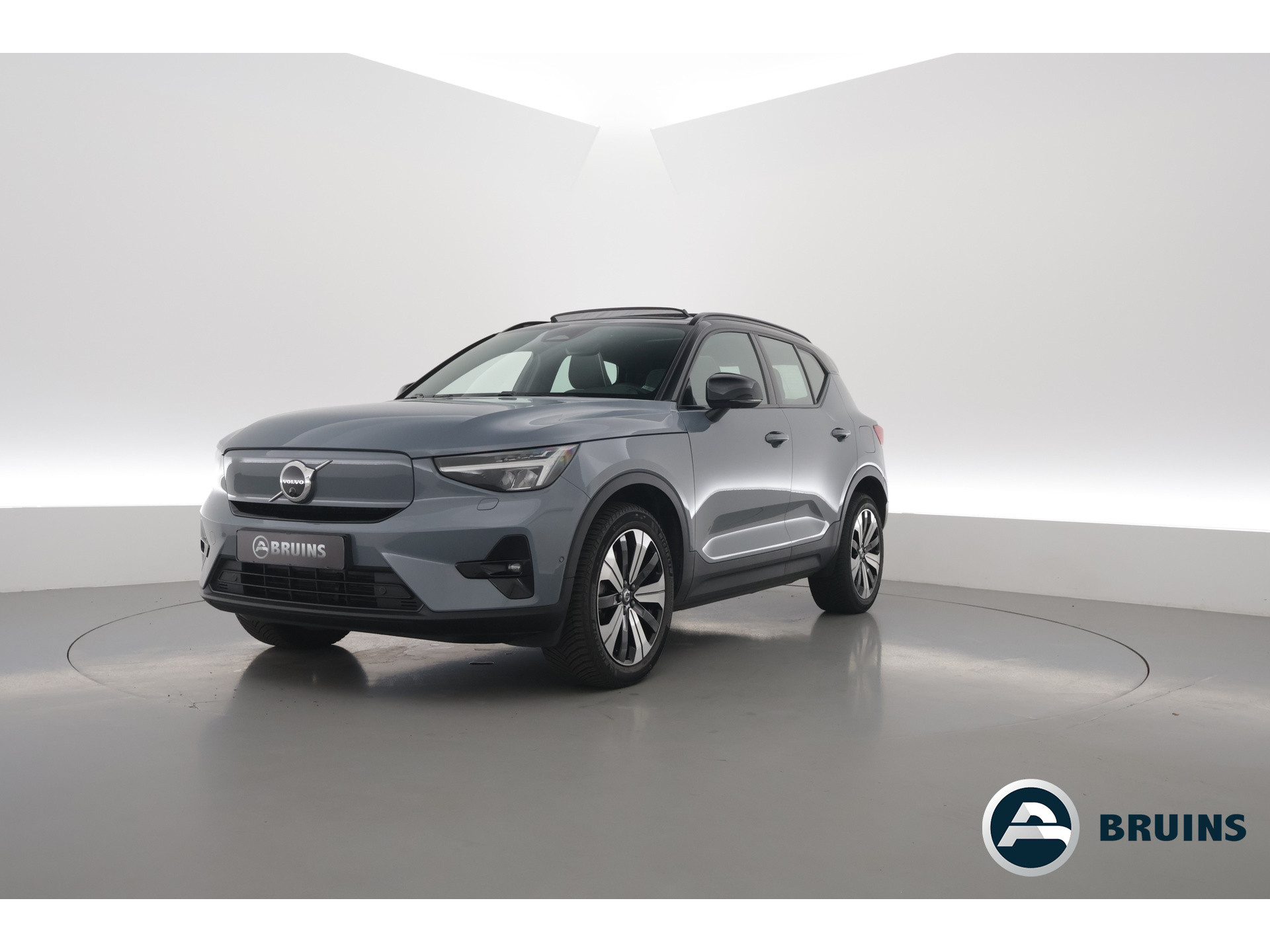 Volvo - Xc40