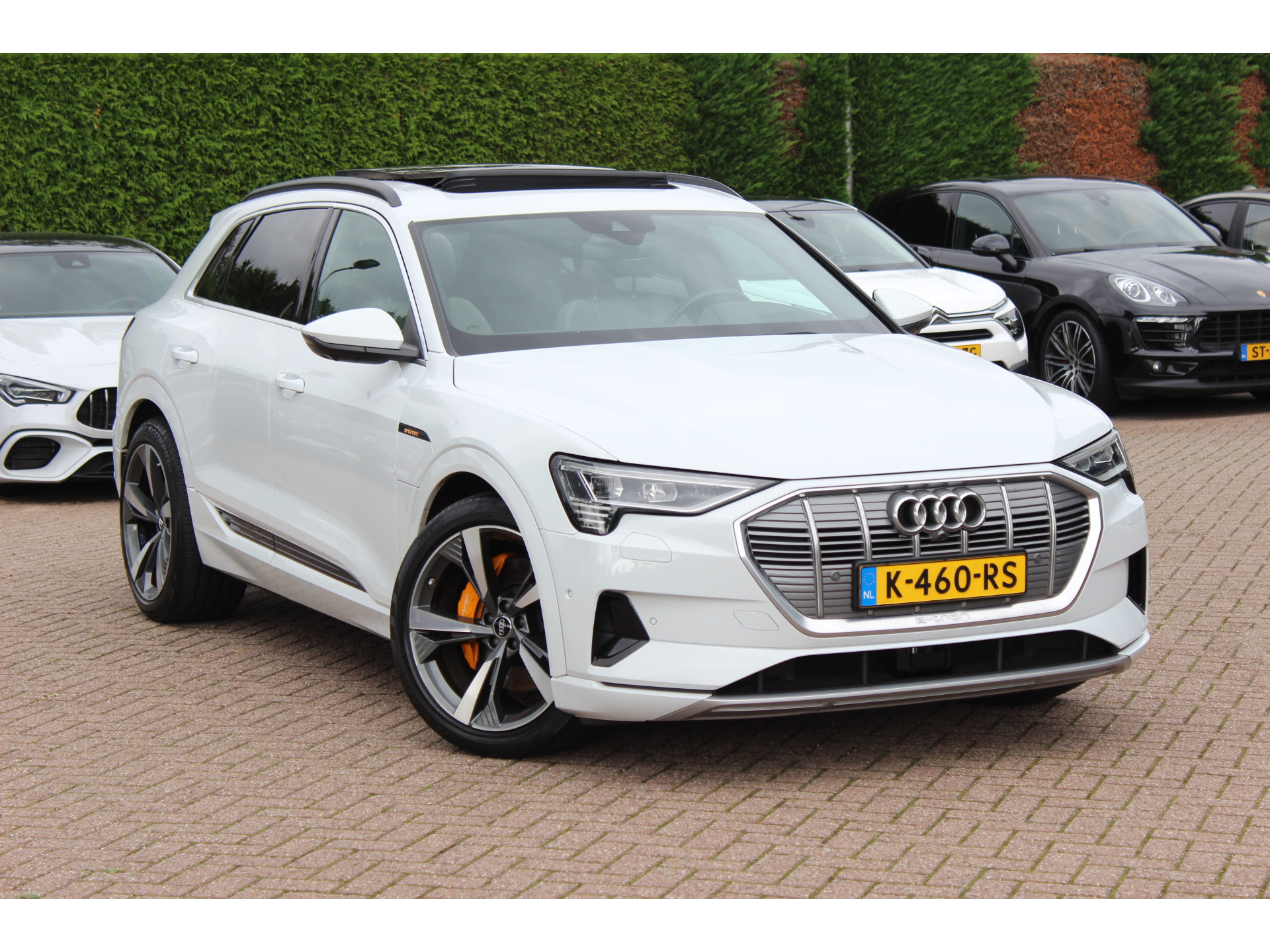 Audi - e-tron