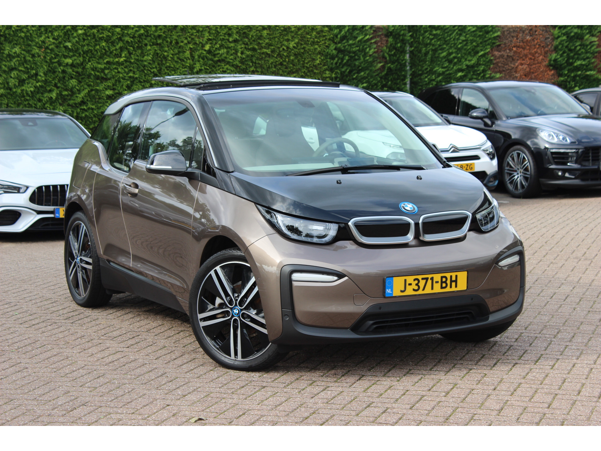 BMW - i3 Executive Edition 120Ah 42 kWh / SoH 92,8% / Panoramadak / C