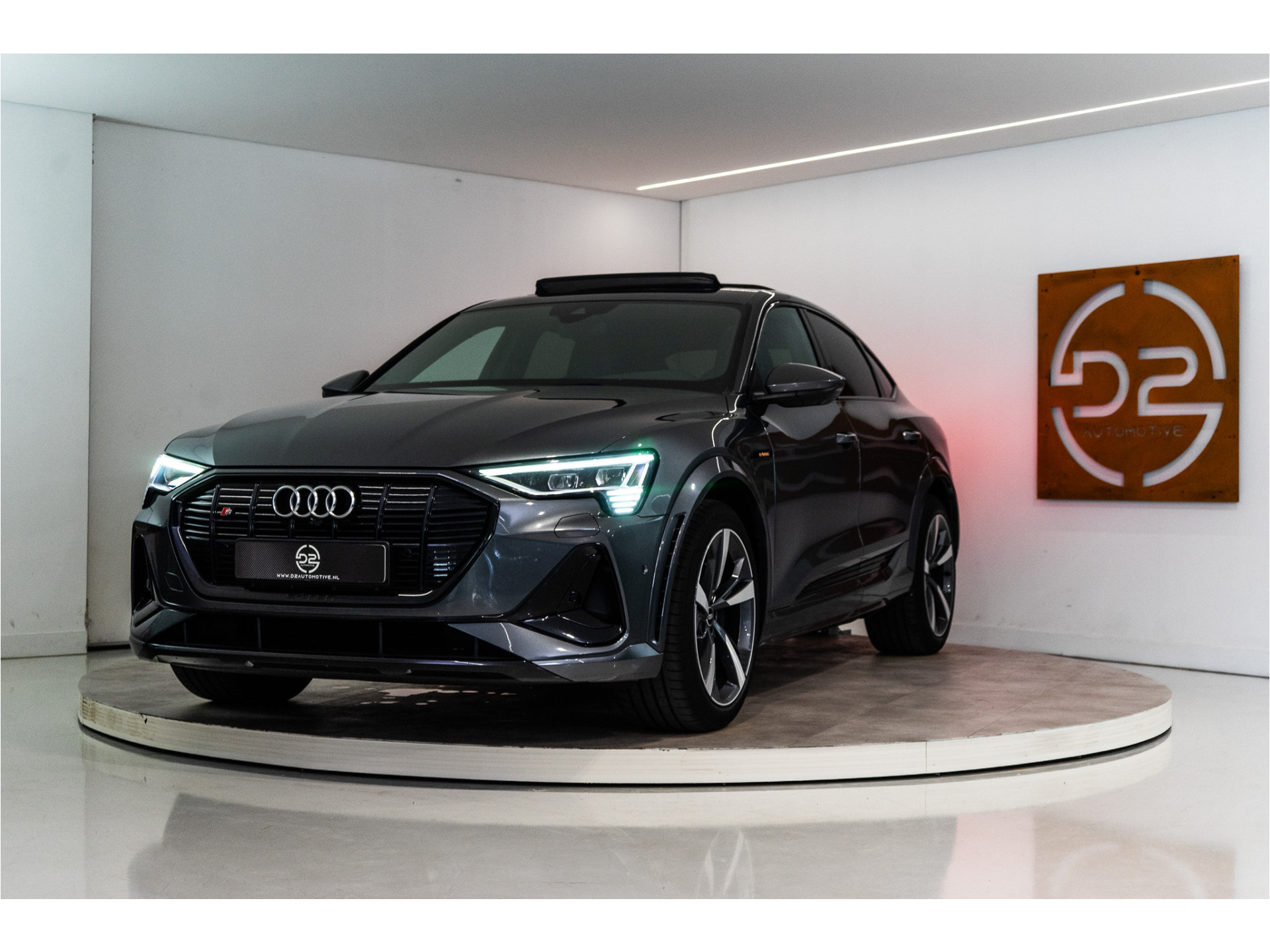 Audi - e-tron Sportback S Quattro 95 kWh 504PK | Pano | Sfeer | B&O | ACC | Leder |