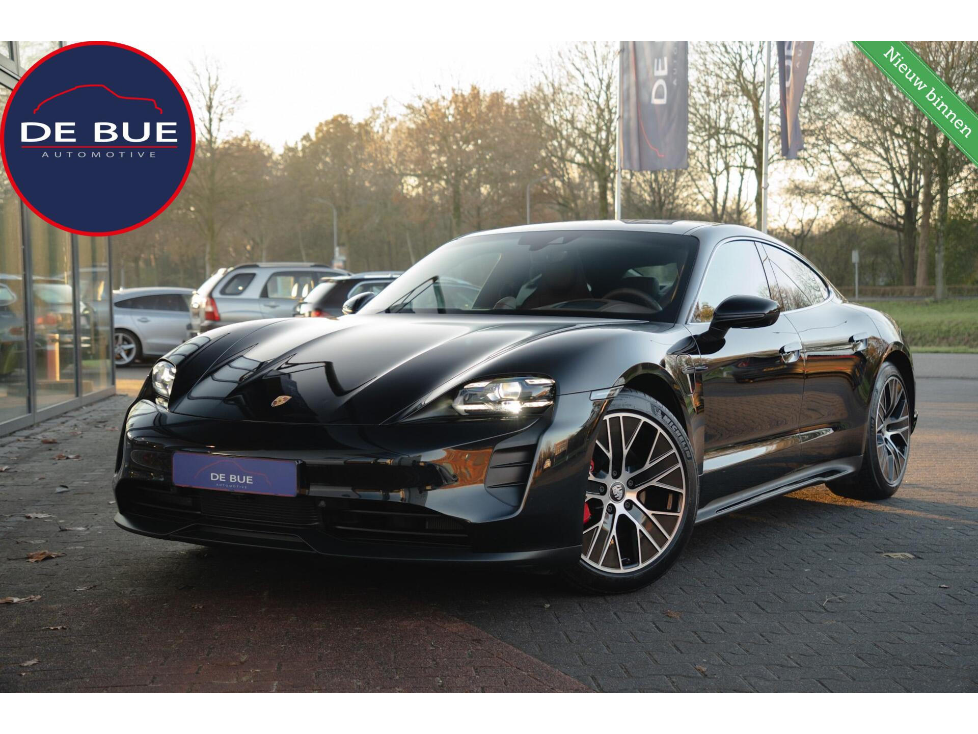 Porsche - Taycan 4S Performance 84 kWh|Matrix|Chrono|Achteras besturing|Panor