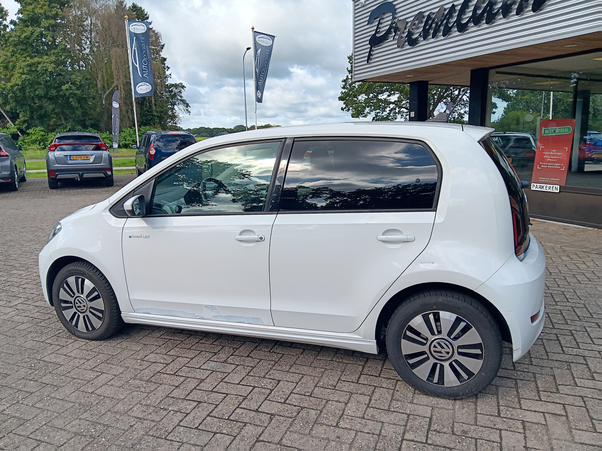 Volkswagen - Up!