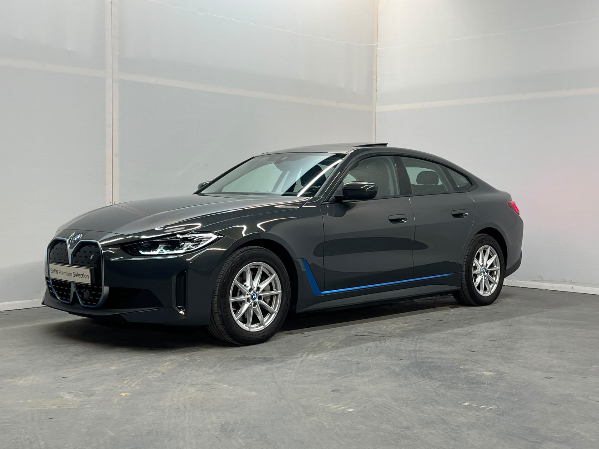 BMW - i4