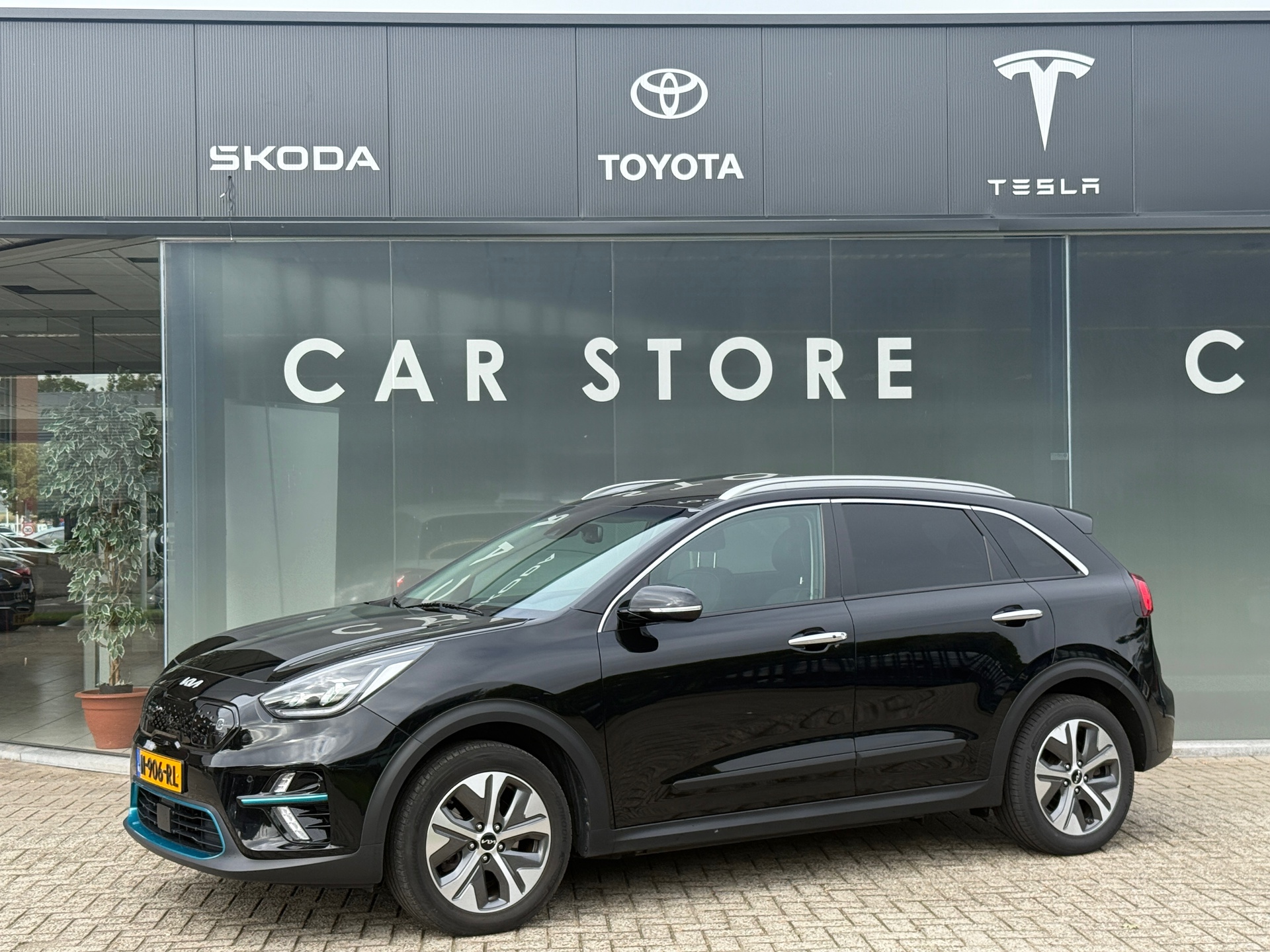 Kia - E-niro DynamicPlusLine 64 kWh 100% SOH FASE 3 WARMTEPOMP — foto 1