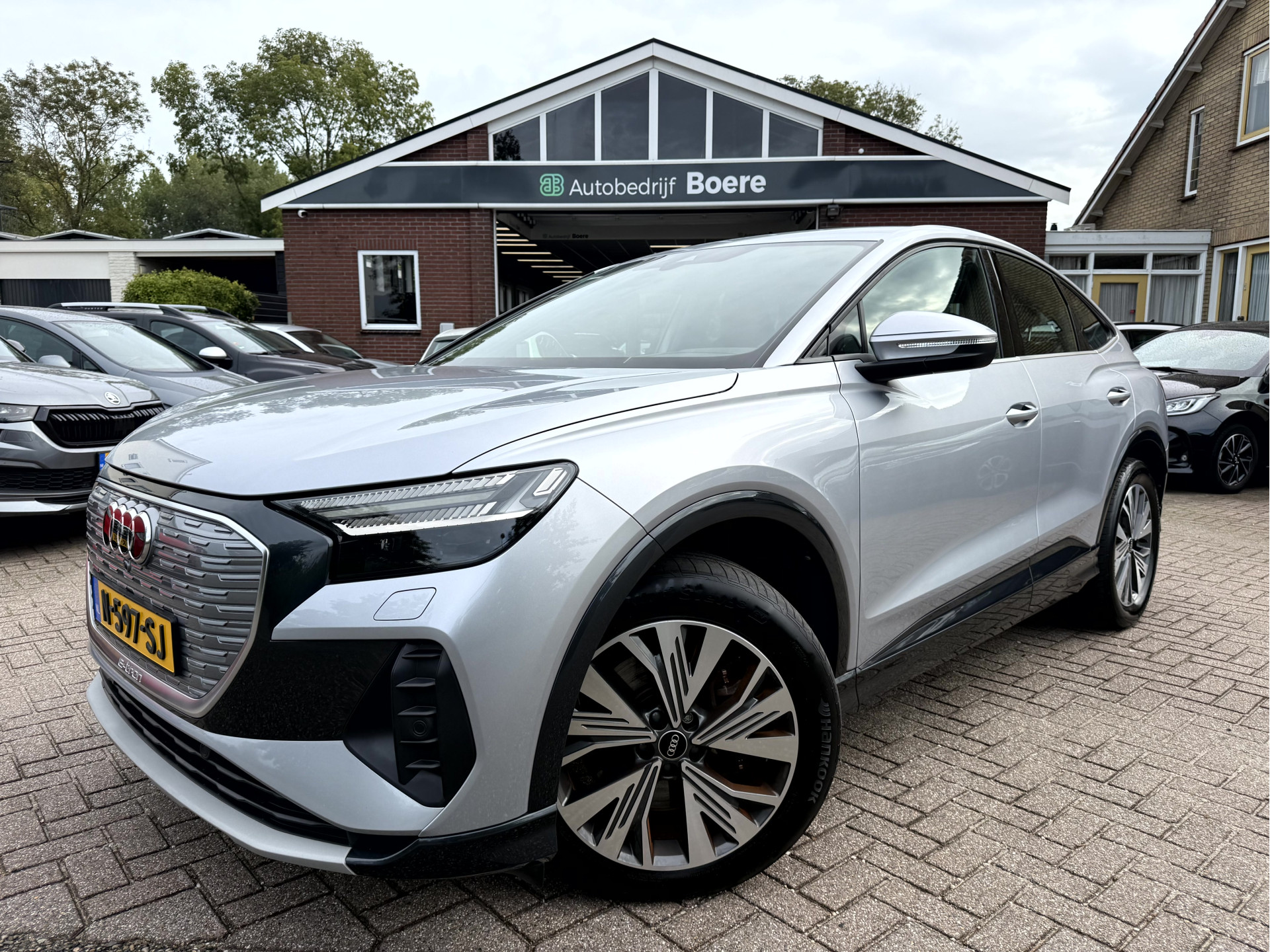 Audi - Q4 Sportback e-tron