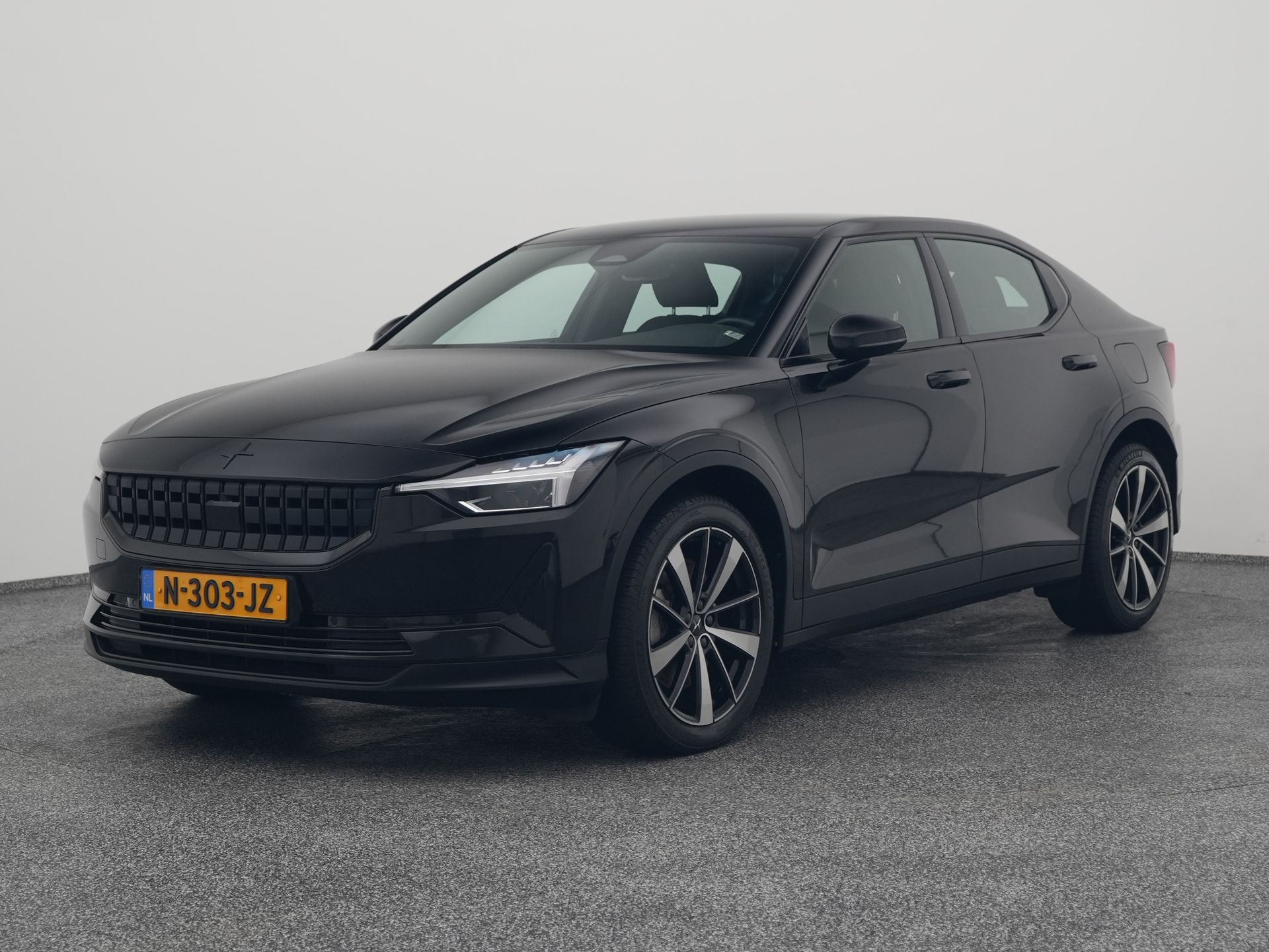 Polestar - 2