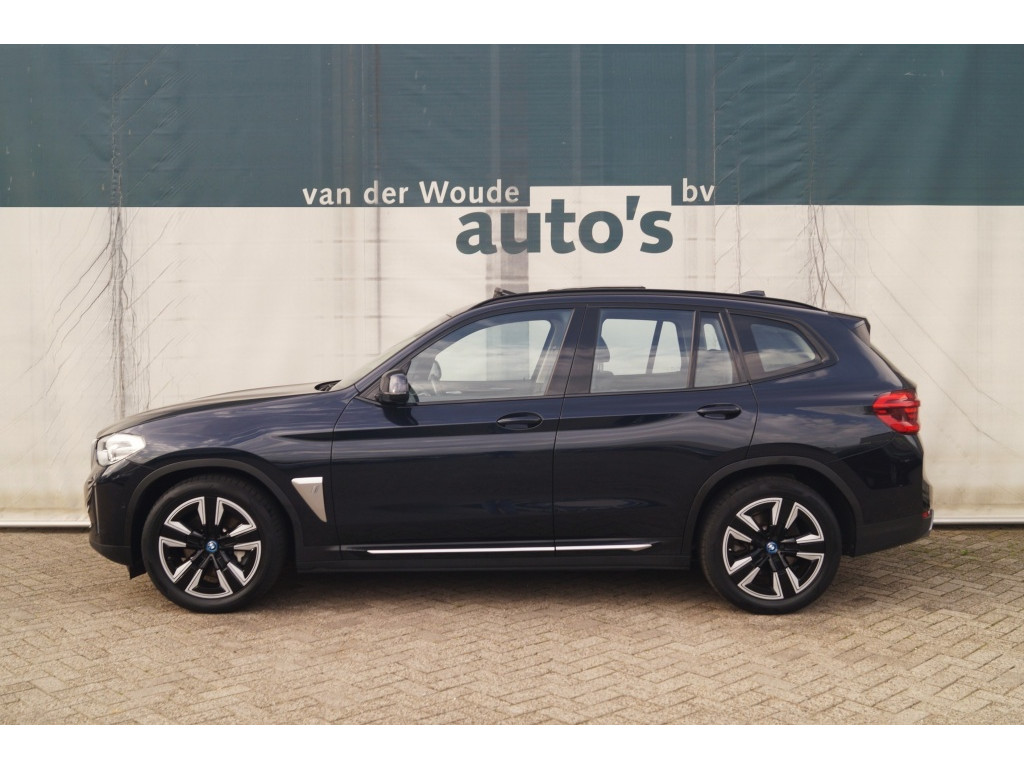 BMW - iX3 Executive 80 kWh -SOH95%-PANO-LEER-CAM-NAVI- — foto 1