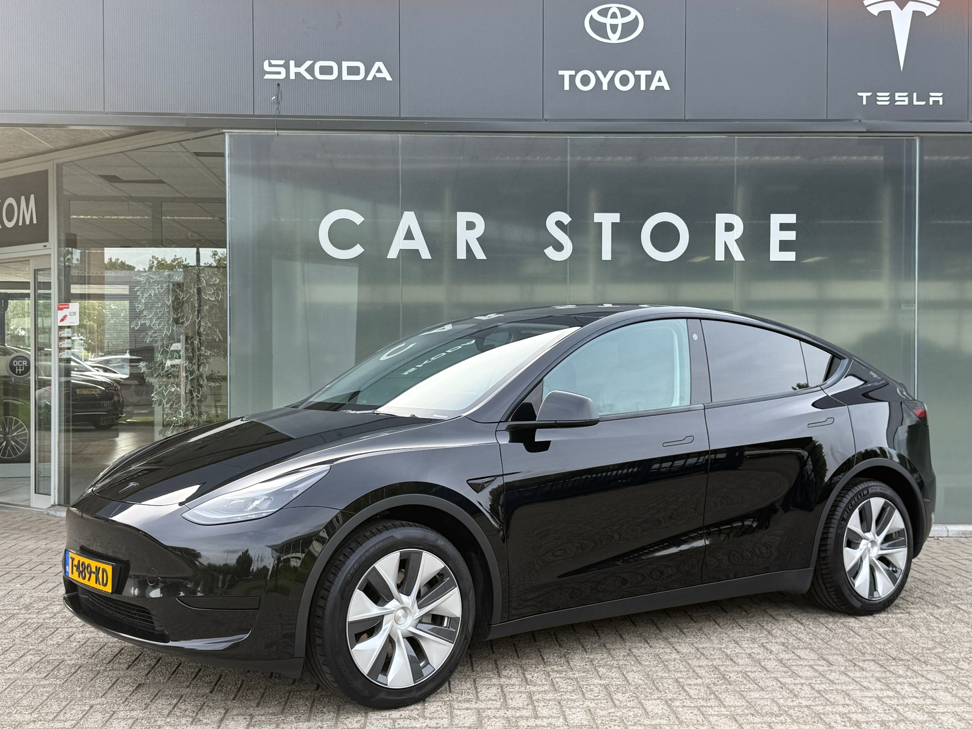 Tesla - Model Y RWD 58 kWh 91% SOH LFP Autopilot — foto 1