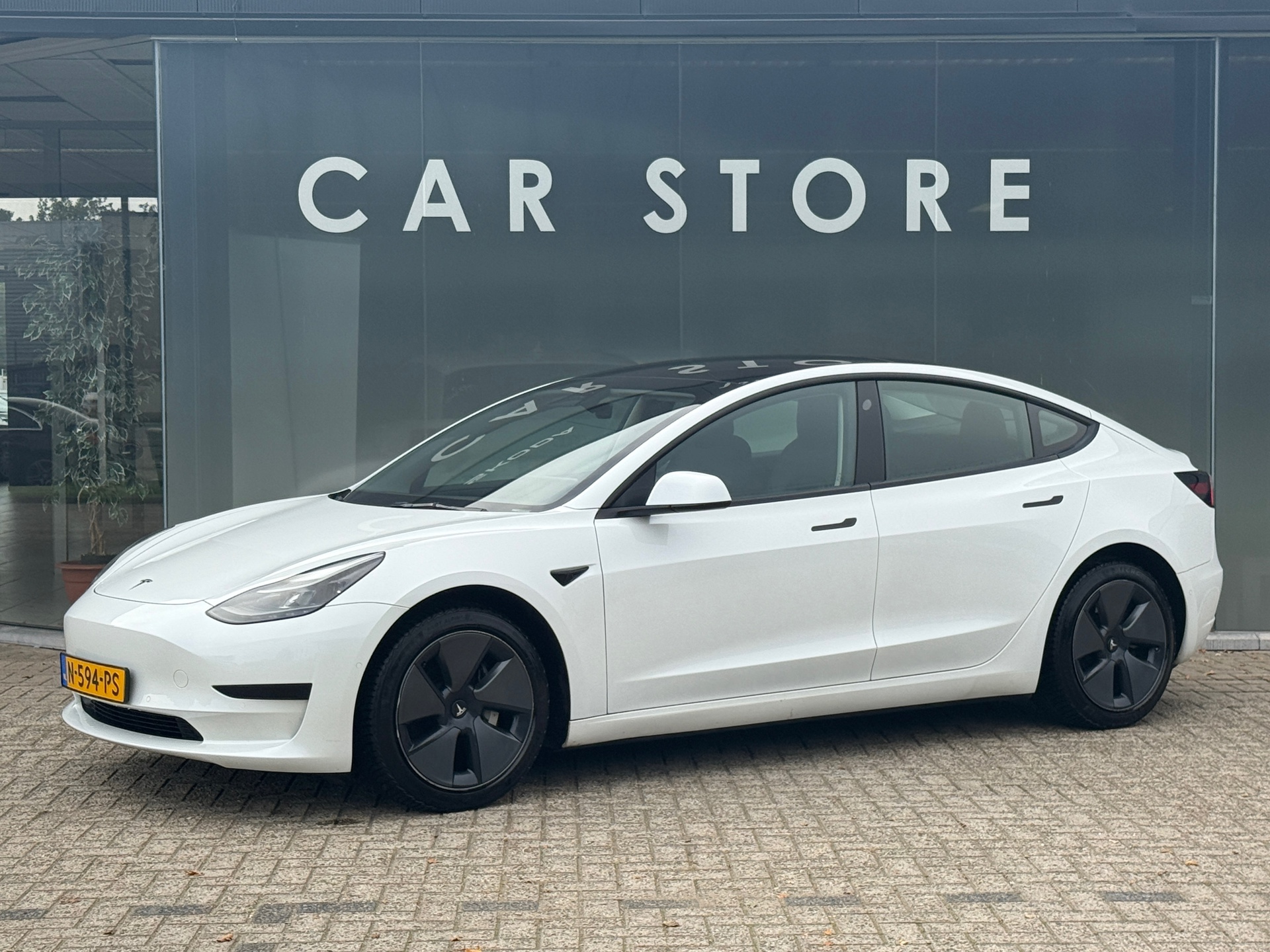 Tesla - Model 3 Standard RWD Plus 60 kWh 92% SOH AUTOPILOT — foto 1