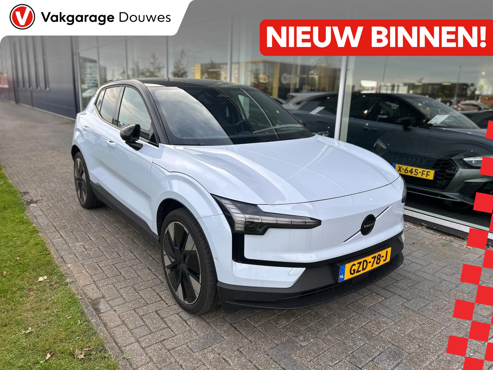 Volvo - Ex30 Twin Motor Performance Ultra 69 kWh |NAP|DOH|1e eigenaar|Pan — foto 1