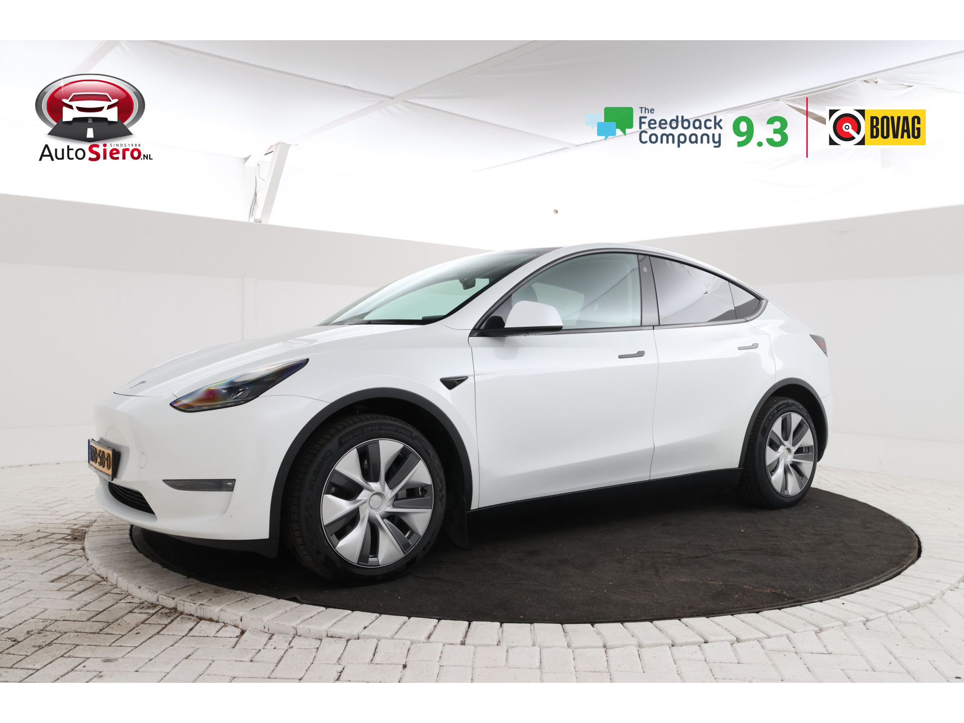 Tesla - Model Y