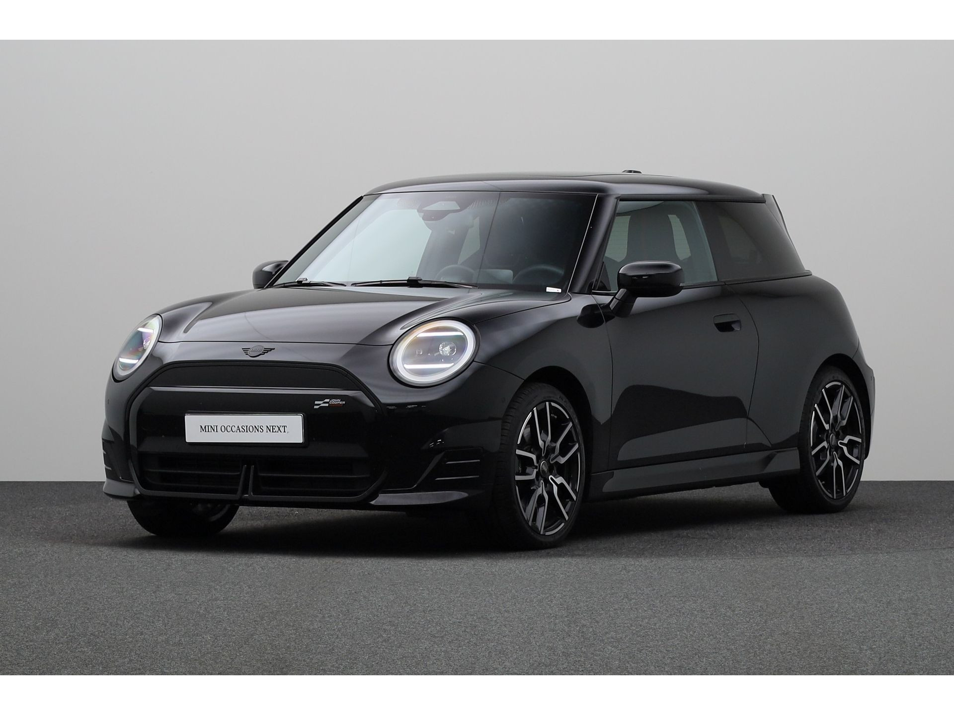 MINI - Cooper Cooper SE John Cooper Works M 54.2 kWh | 18" jcw lap spoke… — foto 1