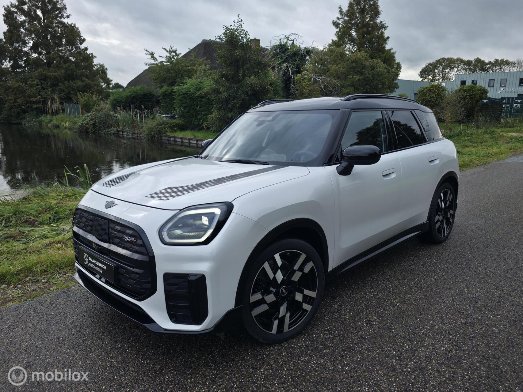 MINI - Countryman SE ALL4 JCW XL 66.5 kWh / Pano / Trekh / 360 — foto 1