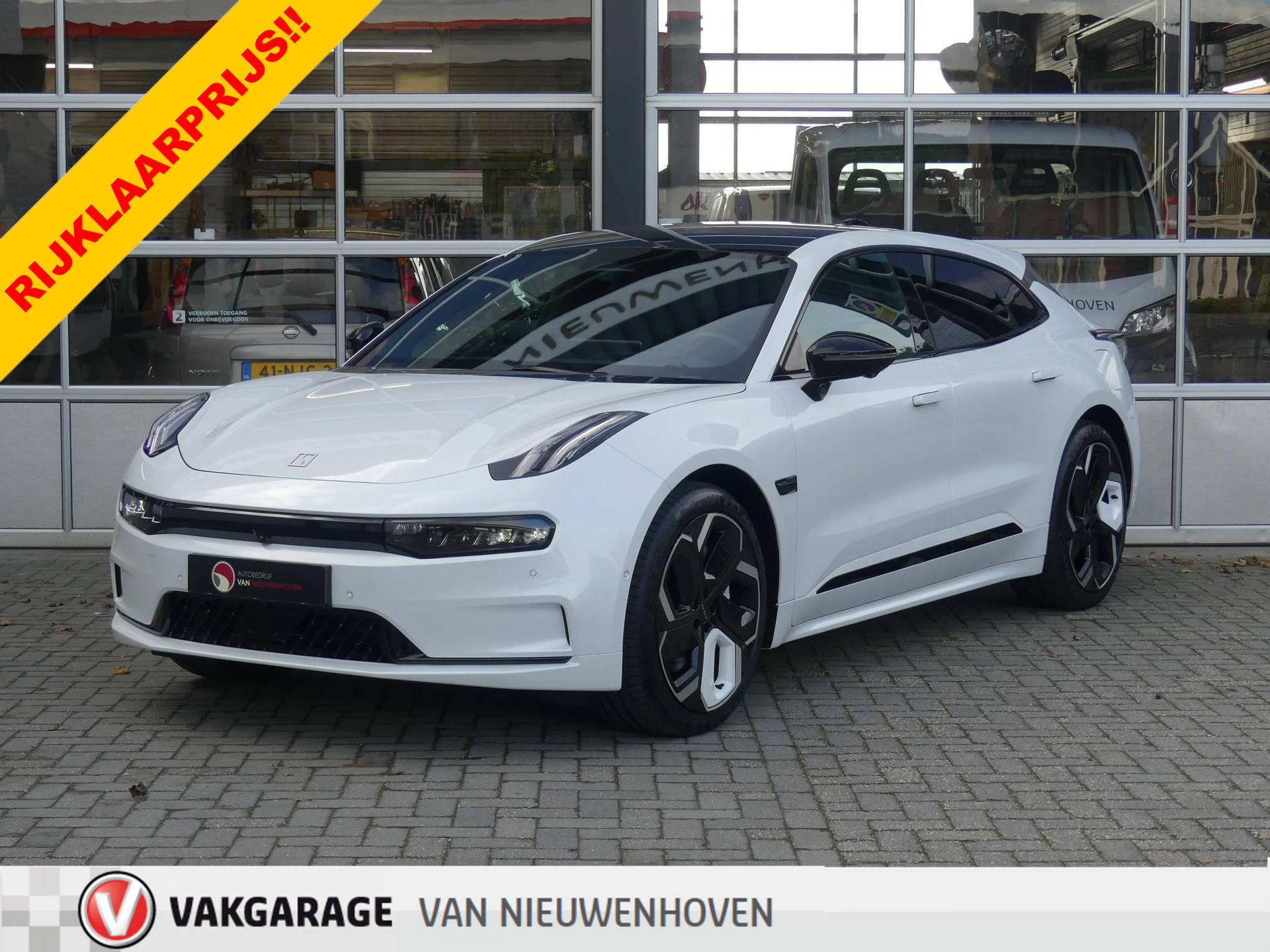 Zeekr - 001 AWD Performance 100 kWh